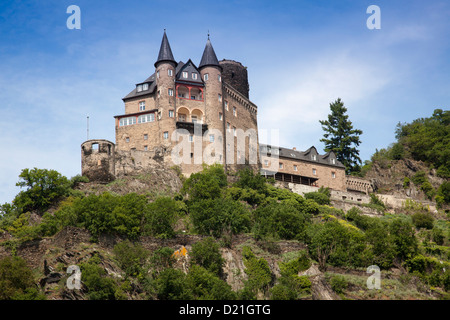 Katz castello al di sopra di San Goarshausen nella valle del Reno, Sankt Goarshausen, Renania-Palatinato, Germania, Europa Foto Stock
