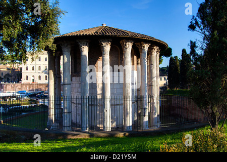 Il Tempio della Fortuna Virile e di Ercole Vincitore. Tempio di Ercole Vincitore. Roma Italia Foto Stock