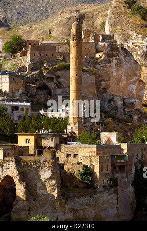 Ayyubide El Rizk moschea antica cittadella & Artukid Little Palace di Hasankeyf, Turchia Foto Stock