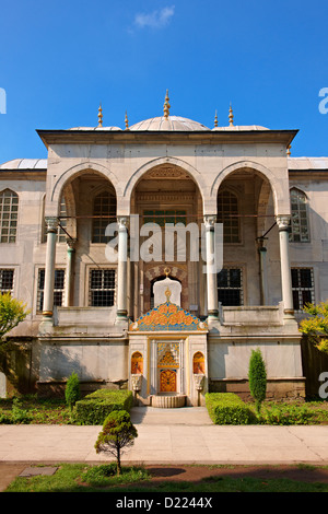 Enderûn libreria la libreria del Sultano Ahmed III , il Topkapi Palace Istanbul, Turchia Foto Stock
