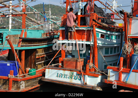 Porto di pesca Koh Sichang Thailandia Foto Stock