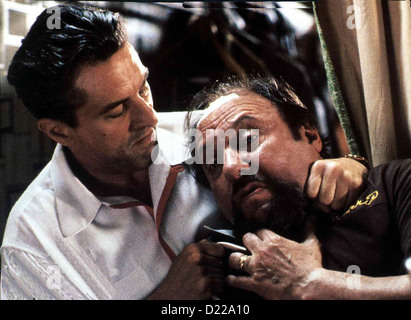 Buona tizi - Drei Jahrzehnte In Der Mafia buona tizi Robert De Niro Der paranoide Jimmy Conway (Robert De Niro, l) ist Foto Stock