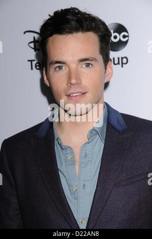 Gen. 10, 2013 - Los Angeles, California, Stati Uniti d'America - Jan 10, 2013 - Los Angeles, California, Stati Uniti d'America - Attore IAN HARDING al Disney ABC Winter Press Tour Party tenutosi presso l'Hotel Langham, Pasadena. (Credito Immagine: © Paul Fenton/ZUMAPRESS.com) Foto Stock