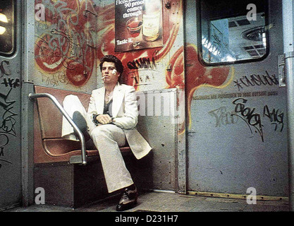 Nur Samstag Nacht La febbre del sabato sera di TONY MANERO (John Travolta) *** Caption locale *** 1977 -- Foto Stock