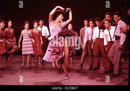 West Side Story West Side Story Anita (Rita Moreno,m) in Szene.Caption locale *** 1961 -- Foto Stock