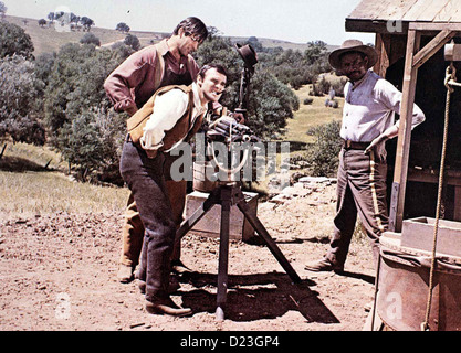 Sam Sam Whiskey Whiskey Clint Walken, Burt Reynolds, Ossie Davis Im Auftrag der Witwe Breckinridge soll Sam Whiskey (Burt Foto Stock