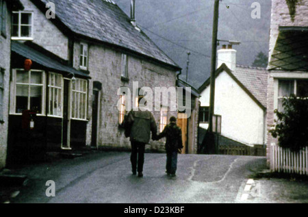 Probezeit secondo miglior William Hurt, Chris Cleary Miglia Der jaehzornige James (Chris Cleary miglia,r) ist im Heim seit sein Foto Stock