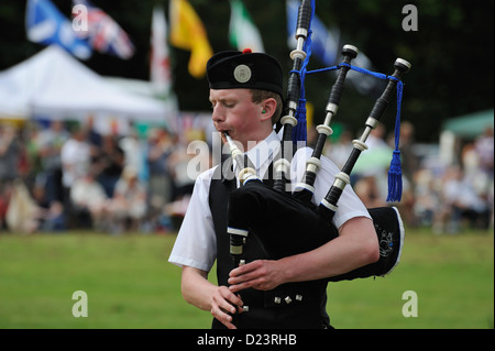 Atleti a Killin Highland Games 2011 Foto Stock