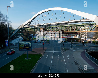 Monorotaia 'Die Schwebebahn' a Wuppertal, Germania Foto Stock