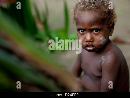 Baby da Langania Village, Nuova Irlanda Isola, Papua Nuova Guinea Foto Stock