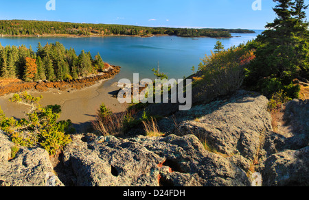 Punta di piedi Mountain Trail e in punta di piedi città di montagna parco, Vinalhaven Isola, Maine, Stati Uniti d'America Foto Stock