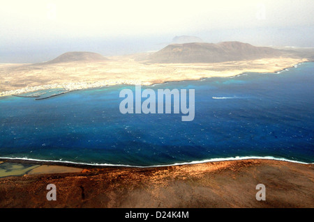 La Graciosa isola vista da El Mirador, Lanzarote Foto Stock