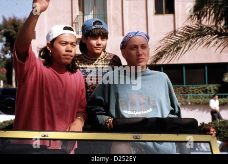 Surf Surf Ninjas Ninjas Ernie Reyes Jr., Nicolas Cowan Eines Tages erfahren Johnny (Ernie Reyes Jr.,l) und Adam (Nicolas Foto Stock