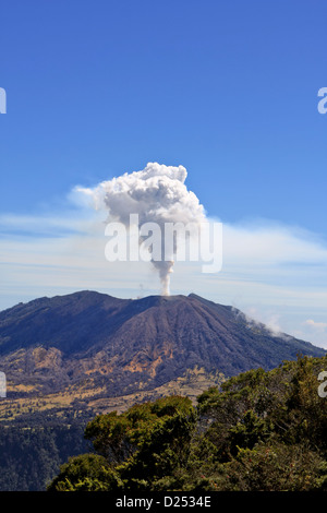 Vulcano Turrialba flusso è più che in passato alcuni anni, Costa Rica Foto Stock