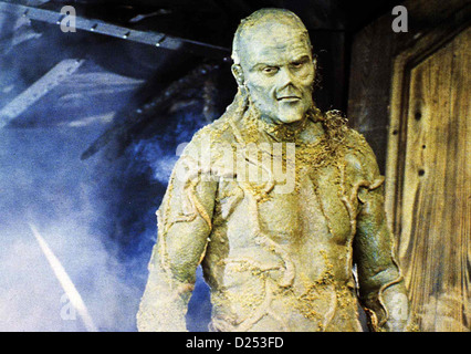 Das Ding Aus dem Sumpf Swamp Thing Das Ding aus dem Sumpf.Caption locale *** 1982 -- Foto Stock