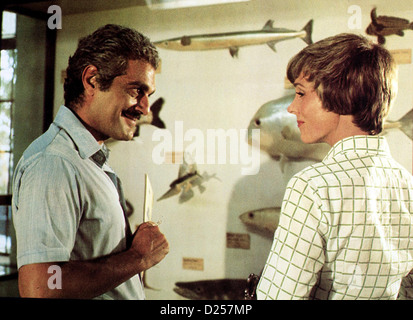 Die Frucht Des Tropenbaumes semi di tamarindo, Omar Sharif, Julie Andrews Die Geheimdienste beider Laender sind ueber die Foto Stock