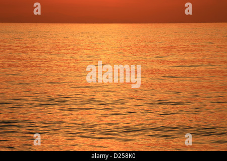 Mare al tramonto in Awaji Island, nella prefettura di Hyogo Foto Stock