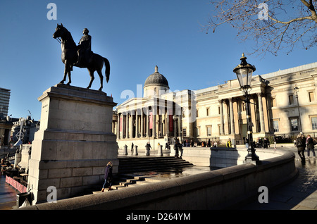 Esterno della National Gallery in Trafalgar Square Londra Foto Stock