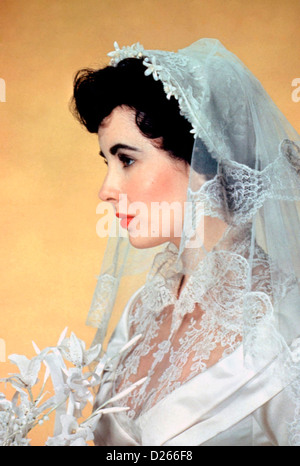 Padre della sposa 1950 MGM film con Elizabeth Taylor come Kay banche Foto Stock