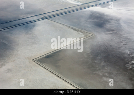 Fotografia aerea Interstate I 80 a Bonneville Saline, Utah Foto Stock