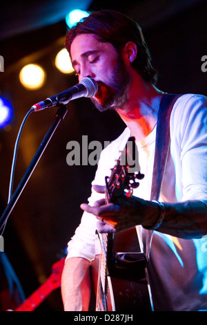 Novembre 27, 2012 - Salumeria della Musica di Milano, Italia - il cantante-cantautore Ryan Bingham live a Milano Foto Stock