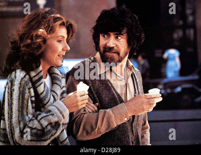 Eine Entheiratete Frau donna non sposata, Jill Clayburgh, Alan Bates Erica (Jill Clayburgh) bekommt langsam wieder Foto Stock