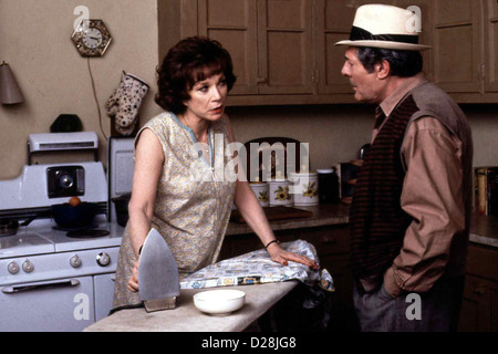 Die Herbszeitlosen usato persone Shirley MacLaine, Marcello Mastroianni Joe (Marcello Mastroianni) bringt neuen Schwung in Foto Stock