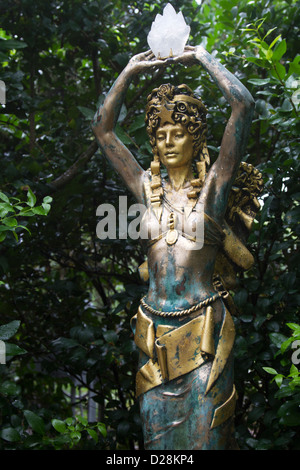 LA, New Orleans, Museo di Arte, Besthoff Sculpture Garden, "civitas" 1988 da Audrey Flack Foto Stock
