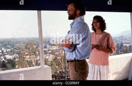 Benvenuti a Casa - Ein Toter Kehrt Zurück Benvenuti Home Kris Kristofferson, JoBeth Williams Aber die veränderte situazione bringt Foto Stock