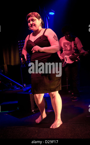 Novembre 27, 2012 - Milano, Italia - il famoso American indie rock band Gossip esegue a Milano durante il suo tour europeo Foto Stock