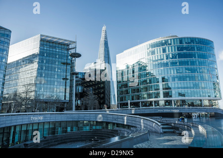 Il convogliatore a più Londra Riverside sviluppo, London, Regno Unito Foto Stock
