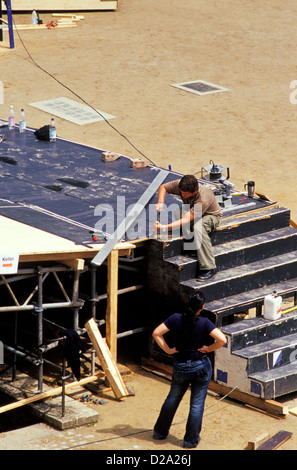 Germania. Trier. Anfiteatro. Roman. 100 DC. Donna Uomo Orologi Fase di preparazione per l'Opera. Foto Stock
