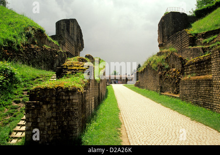 Germania. Trier. Percorso. Vista dall'anfiteatro verso l'entrata. Roman. 100 DC. Foto Stock