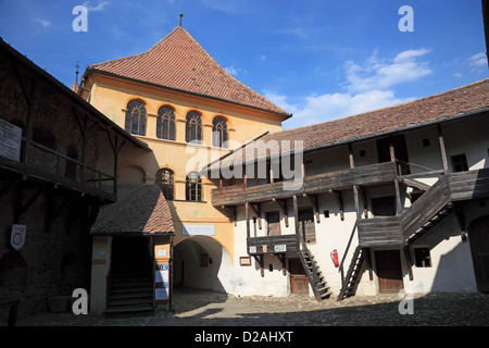 Prejmer (tedesco: Tartlau; Ungherese: Prázsmár) è un comune nella contea di Braşov, Romania. Prejmer è nota per la sua chiesa fortificata Foto Stock