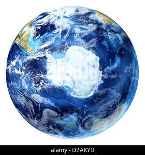 Globo terrestre, realistico in 3D rendering, con alcune nuvole. Antartico (polo sud). Su sfondo bianco. Foto Stock