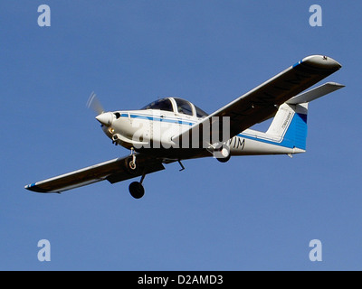 Piper PA-38-112 Tomahawk, Deventer - Teuge (EHTE), Ph-WIM (cn 38-78A0592) Foto Stock