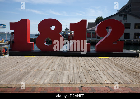 Giant letters 1812 per commemorare il duecentesimo anniversario della guerra del 1812 a Halifax, Nova Scotia Foto Stock