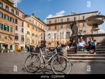 Piazza di Santa Maria, Trastevere, Roma, Italia Foto Stock