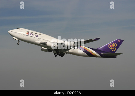 THAI AIRLINES BOEING 747 400 Foto Stock