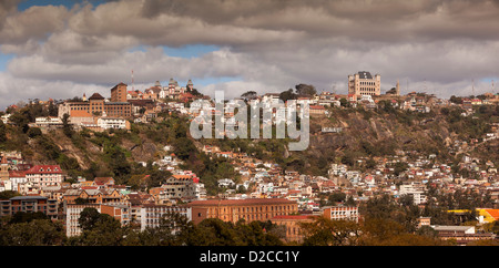 Madagascar Antananarivo, centro, vista panoramica di Avaradrova e Ampariba Foto Stock