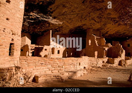 Spruce Tree House, cliff dimora di pre-colombiana indiani Anasazi e sito Patrimonio Mondiale dell'UNESCO, il Parco Nazionale di Mesa Verde USA Foto Stock