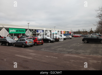 Banbury Oxon retail park da si accoccola factory Foto Stock