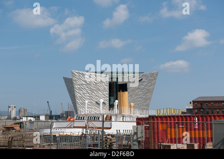 Titanic firma edificio isola Queens Belfast Irlanda del Nord Foto Stock