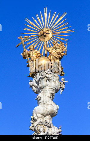 Barocca famosa Trinità / Colonna della Peste su Linz piazza principale (Hauptplatz), Austria Foto Stock