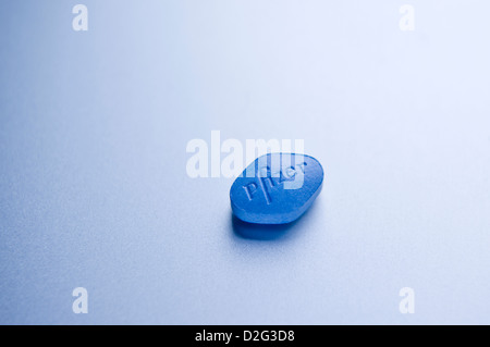 Viagra Pfizer compresse 100mg di Sildenafil impotenza disfunzione erettile  Foto stock - Alamy