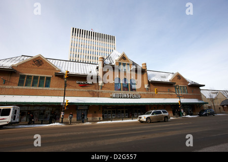 Midtown Plaza shopping mall downtown Saskatoon Saskatchewan Canada Foto Stock