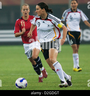 Germania team capitano Birgit Prinz in azione durante una FIFA Coppa del Mondo Donne semifinale partita contro la Norvegia. Foto Stock