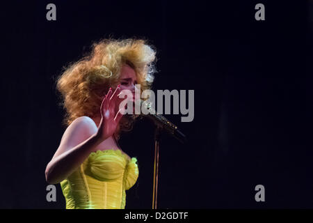 Paloma la fede in concerto al O2 Manchester Apollo inizio il suo 'cadere per grazia " tour il 23 gennaio 2013. Foto Stock