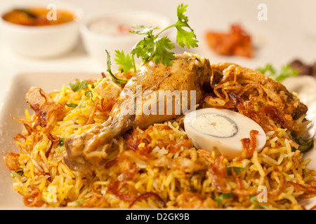 Hot delizioso pollo biryani. Foto Stock