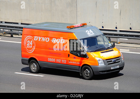 Dyno-Rod van & driver operato come controllata di British Gas percorrendo l autostrada M25, Essex England Regno Unito Foto Stock